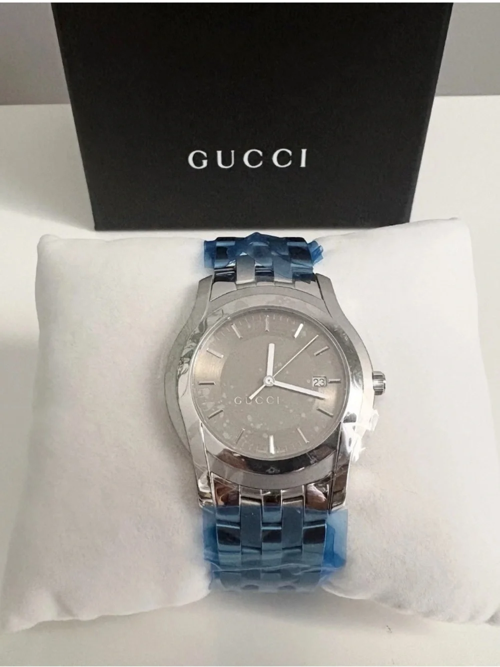 NEW Gucci YA055215 Mens Stainless Steel Brown Matte Date Swiss Made 5500XL Watch